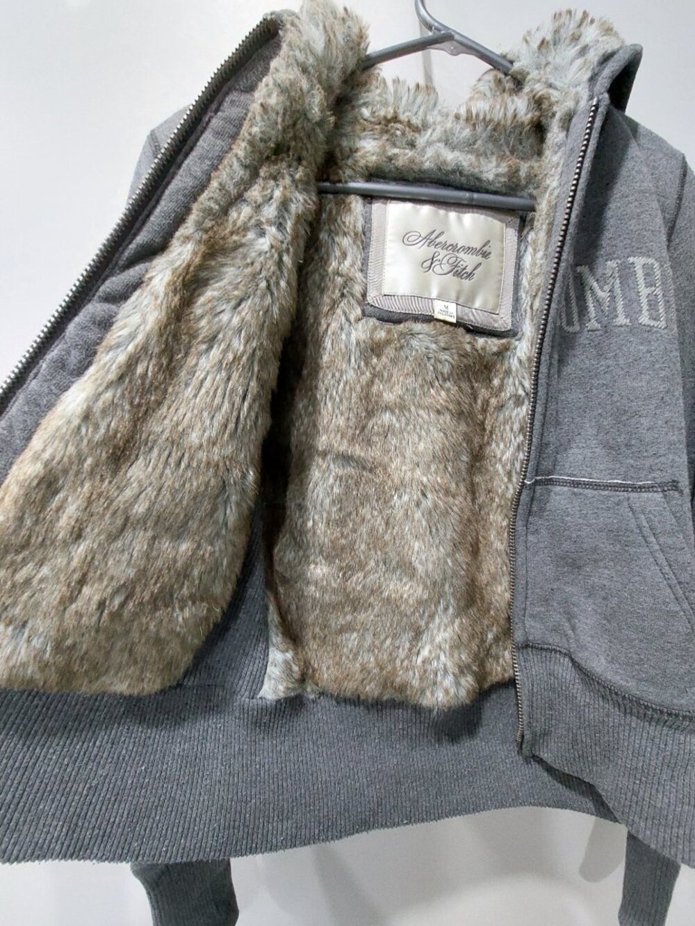 Abercrombie & Fitch Y2K Gray fur-Lined Zip Hoodie
